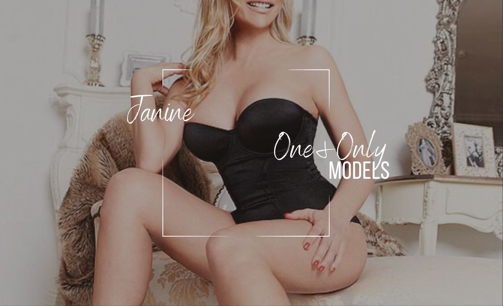 Escort model from Düsseldorf Michaela